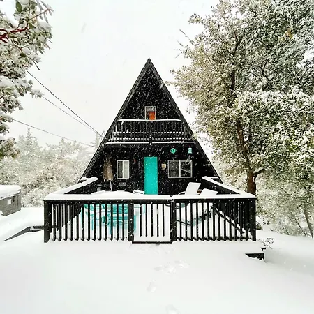 Dog Friendly A-Frame Hot Tub Nature Views
